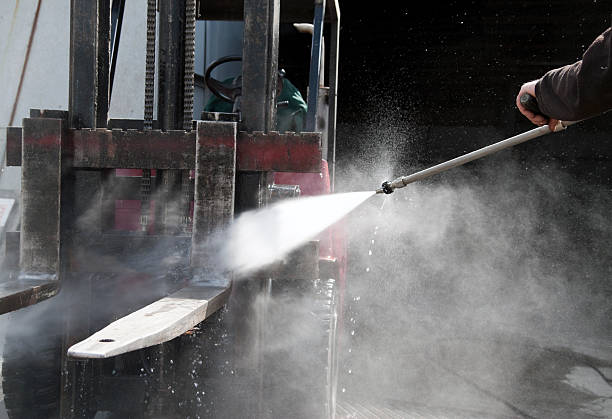 Best Gas Station Cleaning  in St Charles, MO